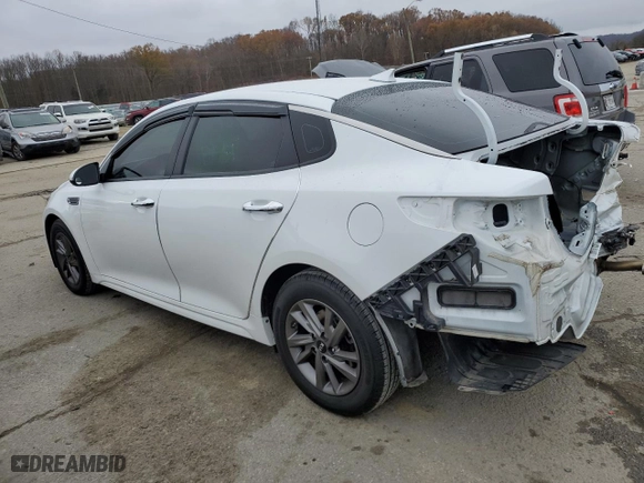 2020 Kia Optima LX with VIN 5XXGT4L37LG415595, listed as a Copart auction lot 81668144 with 70,373 mi miles and Non Repairable. Bid and sale history available at carsss.com. Image 2.