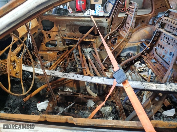 1986 Porsche 944 with VIN WP0AA0958GN152718, listed as a Copart auction lot 77900104 with 0 mi miles and Salvage Title. Bid and sale history available at carsss.com. Image 7.