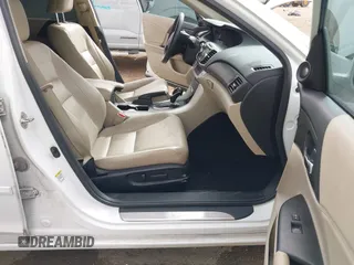2014 Honda Accord EX-L with VIN 1HGCR2F86EA163363, listed as a IAAI auction lot 41825571 with 66,569 mi miles and . Bid and sale history available at carsss.com. Image 5.