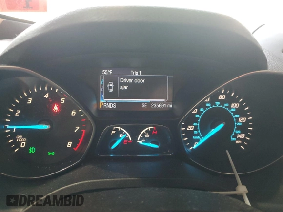 2014 Ford Escape Titanium with VIN 1FMCU9J92EUA80822, listed as a Copart auction lot 47621375 with 235,691 mi miles and Salvage Title. Bid and sale history available at DreamBid. Image 9.