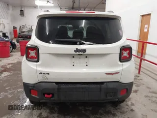 2015 Jeep Renegade Trailhawk with VIN ZACCJBCT2FPC33277, listed as a IAAI auction lot 41571863 with 98,912 mi miles and . Bid and sale history available at DreamBid. Image 17.