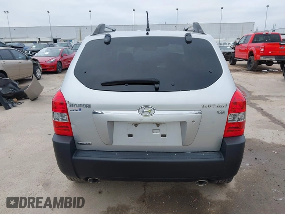 2007 Hyundai Tucson SE with VIN KM8JN12D57U670203, listed as a IAAI auction lot 41619422 with 92,450 mi miles. Bid and sale history available at carsss.com. Image 17.