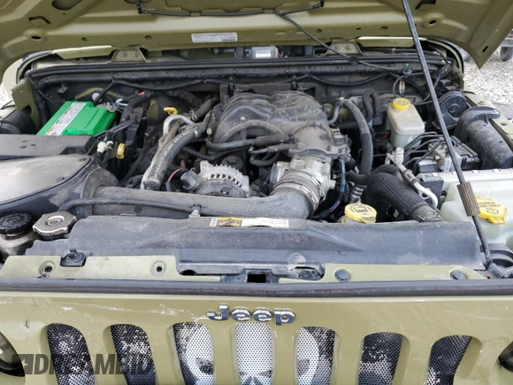 2013 Jeep Wrangler Unlimited Sport z VIN 1C4BJWDG3DL678908, wystawiony jako Copart lot #54840255 z przebiegiem 94 618 mil mil oraz Szkoda całkowita • Salvage title. Historia ofert i sprzedaży dostępna na DreamBid. Obrazek 11.