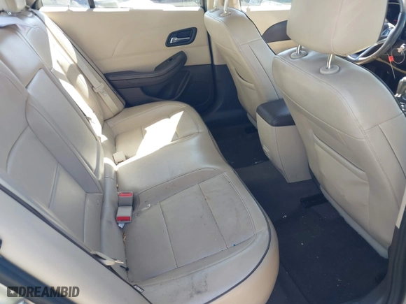 2014 Chevrolet Malibu LTZ with VIN 1G11J5SX6EF176489, listed as a IAAI auction lot 41762393 with 107,623 mi miles. Bid and sale history available at carsss.com. Image 8.