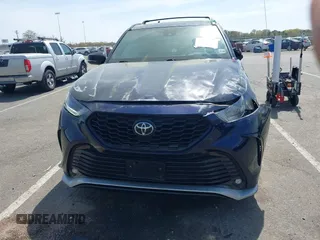 2021 Toyota Highlander XSE z VIN 5TDLZRBH6MS076951, wystawiony jako IAAI lot #42119033 z przebiegiem 52 538 mil mil oraz . Historia ofert i sprzedaży dostępna na DreamBid. Obrazek 12.