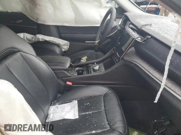 2023 Jeep Grand Cherokee Limited z VIN 1C4RJKBG4P8843060, wystawiony jako Copart lot #55477985 z przebiegiem Nie podano mil oraz Nie do naprawy • Non repairable. Historia ofert i sprzedaży dostępna na DreamBid. Obrazek 7.