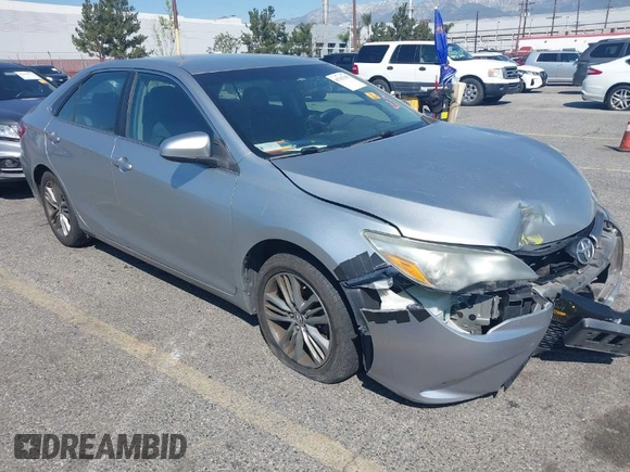 2015 Toyota Camry XLE z VIN 4T1BF1FK1FU040493, wystawiony jako IAAI lot #41767343 z przebiegiem 170 232 mil mil oraz . Historia ofert i sprzedaży dostępna na DreamBid. Obrazek 1.