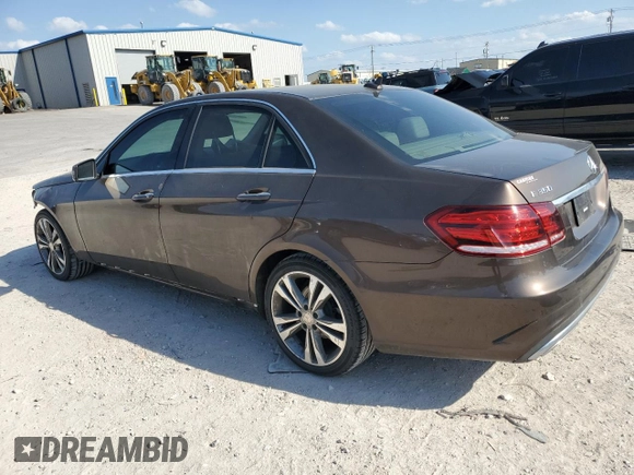 2016 Mercedes-Benz E 350 Sport z VIN WDDHF5KB8GB230306, wystawiony jako Copart lot #53542955 z przebiegiem 72 767 mil mil oraz Szkoda całkowita • Salvage title. Historia ofert i sprzedaży dostępna na DreamBid. Obrazek 2.