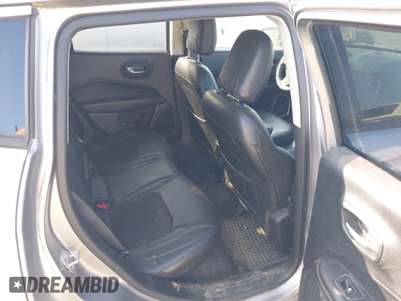 2018 Jeep Compass Latitude with VIN 3C4NJDBB6JT200846, listed as a IAAI auction lot 42777847 with 170,481 mi miles and . Bid and sale history available at DreamBid. Image 8.