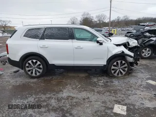 2020 Kia Telluride S with VIN 5XYP64HC4LG036632, listed as a IAAI auction lot 41734210 with 97,502 mi miles and . Bid and sale history available at carsss.com. Image 13.