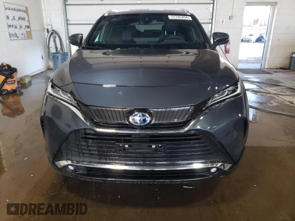 2024 Toyota Venza LE with VIN JTEAAAAH9RJ160330, listed as a Copart auction lot 72745454 with 5,620 mi miles and Salvage Title. Bid and sale history available at carsss.com. Image 5.