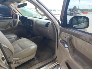 2005 Toyota Tundra SR5 with VIN 5TBET34115S494061, listed as a IAAI auction lot 42307970 with 218,034 mi miles and . Bid and sale history available at DreamBid. Image 5.