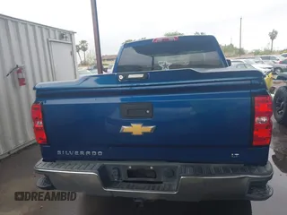 2017 Chevrolet Silverado 1500 LT with VIN 3GCPCREC5HG119019, listed as a IAAI auction lot 41949285 with 104,583 mi miles. Bid and sale history available at carsss.com. Image 17.