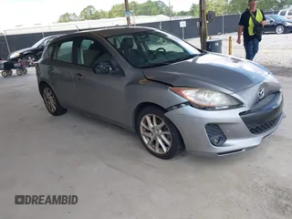 2012 Mazda 3 S Touring z VIN JM1BL1L62C1584969, wystawiony jako IAAI lot #42458338 z przebiegiem 154 462 mil mil oraz . Historia ofert i sprzedaży dostępna na DreamBid. Obrazek 1.