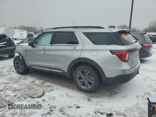 2025 Ford Explorer Active with VIN 1FMUK8DH2SGA68901, listed as a Copart auction lot 41738405 with 0 mi miles and Salvage Title. Bid and sale history available at carsss.com. Image 2.