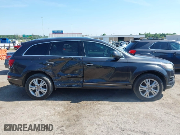 2011 Audi Q7 Premium Plus with VIN WA1LMAFEXBD000426, listed as a IAAI auction lot 42453652 with 190,162 mi miles and . Bid and sale history available at DreamBid. Image 14.