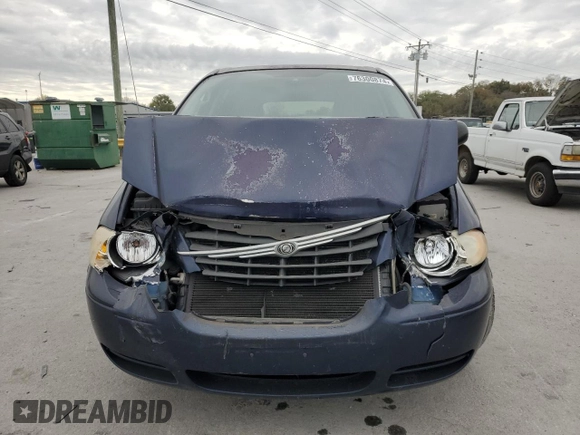 2006 Chrysler Town & Country LWB LX with VIN 2A4GP44R26R821975, listed as a Copart auction lot 76300874 with 172,832 mi miles and Salvage Title. Bid and sale history available at carsss.com. Image 5.