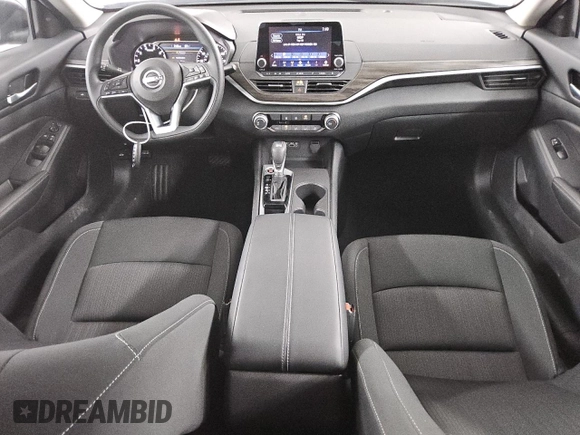 2025 Nissan Altima SV with VIN 1N4BL4DV3SN370643, listed as a Copart auction lot 53912515 with 2,074 mi miles and Clean Title. Bid and sale history available at DreamBid. Image 8.