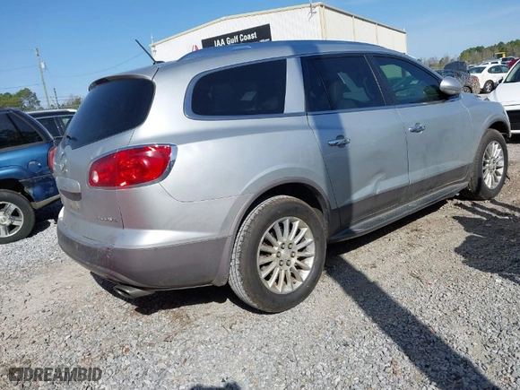 2012 Buick Enclave Leather with VIN 5GAKRCED8CJ363237, listed as a IAAI auction lot 41716465 with 214,685 mi miles. Bid and sale history available at carsss.com. Image 4.