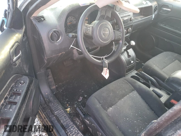 2016 Jeep Patriot Sport z VIN 1C4NJPBA5GD711598, wystawiony jako Copart lot #42074455 z przebiegiem 182 651 mil mil oraz Szkody całkowita. Historia ofert i sprzedaży dostępna na DreamBid. Obrazek 8.