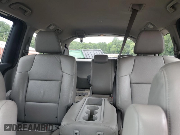 2014 Honda Odyssey EX-L with VIN 5FNRL5H61EB114764, listed as a Copart auction lot 61189305 with 167,185 mi miles and Clean title. Bid and sale history available at DreamBid. Image 10.