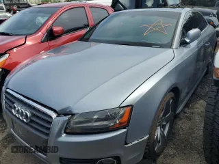 2011 Audi A5 Prestige z VIN WAUWFAFR6BA084775, wystawiony jako Copart lot #65458384 z przebiegiem Nie podano mil oraz Szkoda całkowita • Salvage title. Historia ofert i sprzedaży dostępna na DreamBid. Obrazek 1.