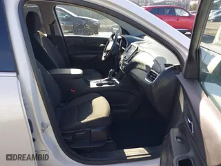 2020 Chevrolet Equinox LT with VIN 3GNAXVEXXLS738735, listed as a IAAI auction lot 41609011 with 70,636 mi miles. Bid and sale history available at carsss.com. Image 5.