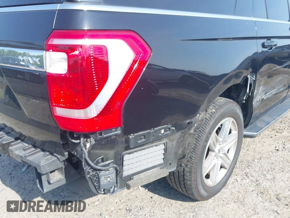 2021 Ford Expedition Max XLT z VIN 1FMJK1HT8MEA43377, wystawiony jako IAAI lot #42311297 z przebiegiem 81 131 mil mil oraz . Historia ofert i sprzedaży dostępna na DreamBid. Obrazek 18.