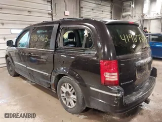 2010 Chrysler Town & Country Touring with VIN 2A4RR5D12AR299120, listed as a IAAI auction lot 41967863 with 80,326 mi miles. Bid and sale history available at carsss.com. Image 6.