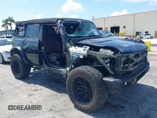 2023 Ford Bronco with VIN 1FMDE5BH3PLA99520, listed as a IAAI auction lot 42684872 with 11,118 mi miles and . Bid and sale history available at DreamBid. Image 1.