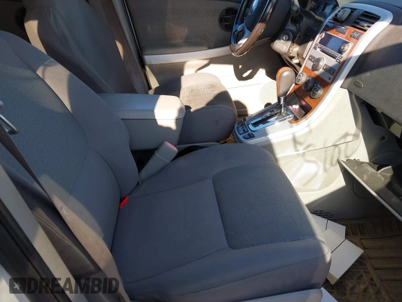 2007 Chevrolet Equinox LT with VIN 2CNDL73F876114519, listed as a IAAI auction lot 41403896 with 999,999 mi miles. Bid and sale history available at carsss.com. Image 5.