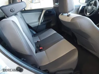 2014 Toyota RAV4 LE with VIN 2T3BFREV5EW138250, listed as a IAAI auction lot 41863496 with 191,604 mi miles. Bid and sale history available at carsss.com. Image 8.