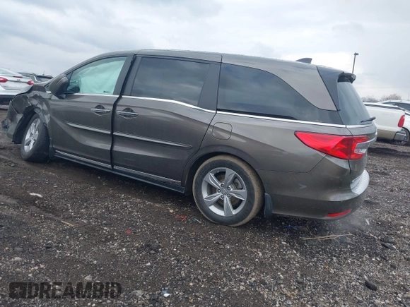 2020 Honda Odyssey EX-L with VIN 5FNRL6H74LB024598, listed as a IAAI auction lot 41689375 with 62,686 mi miles. Bid and sale history available at carsss.com. Image 3.