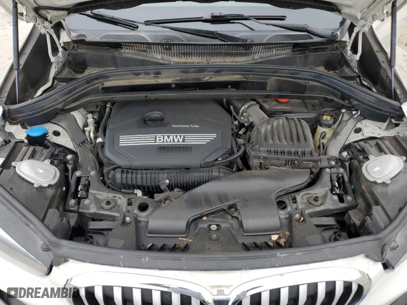 2022 BMW X1 xDrive28i with VIN WBXJG9C06N5U54122, listed as a Copart auction lot 45427915 with 46,803 mi miles and Salvage Title. Bid and sale history available at carsss.com. Image 11.
