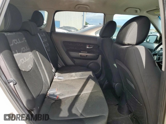 2013 Kia Soul + z VIN KNDJT2A64D7516093, wystawiony jako Copart lot #55762795 z przebiegiem 69 783 mil mil oraz Szkody całkowita. Historia ofert i sprzedaży dostępna na DreamBid. Obrazek 10.
