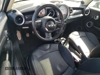 2013 MINI Hardtop S with VIN WMWSV3C52DT477324, listed as a Copart auction lot 55465525 with 66,092 mi miles and Clean Title. Bid and sale history available at DreamBid. Image 8.