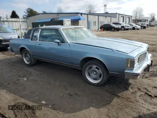 1985 Oldsmobile 88 z VIN 1G3BY37Y7FY316231, wystawiony jako Copart lot #43851075 z przebiegiem 82 641 mil mil oraz Czysty tytuł • Clean title. Historia ofert i sprzedaży dostępna na DreamBid. Obrazek 4.
