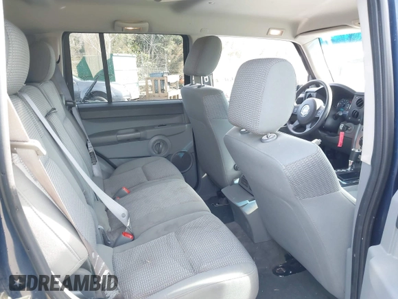 2006 Jeep Commander with VIN 1J8HG48K56C124311, listed as a IAAI auction lot 41587020 with 100,234 mi miles and . Bid and sale history available at DreamBid. Image 8.