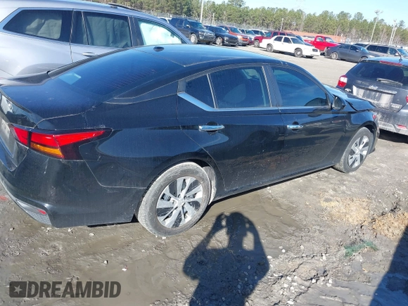 2020 Nissan Altima S with VIN 1N4BL4BV7LC222754, listed as a IAAI auction lot 41483237 with 91,703 mi miles and . Bid and sale history available at carsss.com. Image 4.