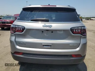 2024 Jeep Compass Latitude z VIN 3C4NJDBN0RT596696, wystawiony jako Copart lot #60412135 z przebiegiem Nie podano mil oraz Czysty tytuł • Clean title. Historia ofert i sprzedaży dostępna na DreamBid. Obrazek 6.