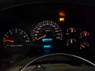 2003 Chevrolet TrailBlazer EXT LT with VIN 1GNET16S336244634, listed as a Copart auction lot 53784055 with 235,264 mi miles and Salvage Title. Bid and sale history available at DreamBid. Image 9.