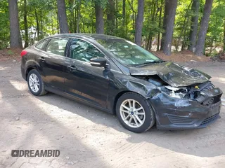 2015 Ford Focus SE с VIN 1FADP3F20FL335232, выставлен на аукционе IAAI как лот 42461141 с пробегом 143 031 миль миль и . История ставок и продаж доступна на DreamBid. Изображение 1.