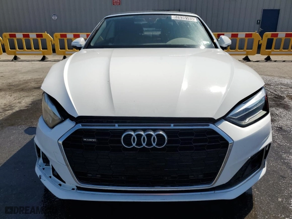 2022 Audi A5 Cabriolet Premium with VIN WAU2AGF56NN005843, listed as a Copart auction lot 52039185 with 38,781 mi miles and Clean Title. Bid and sale history available at carsss.com. Image 5.