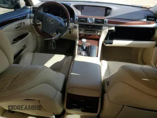 2017 Lexus LS 460 L with VIN JTHGL5EF0H5057814, listed as a Copart auction lot 78180844 with 45,423 mi miles and Salvage title. Bid and sale history available at DreamBid. Image 8.