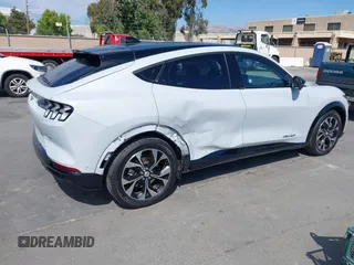 2023 Ford Mustang Mach-E Premium с VIN 3FMTK3SUXPMA73825, выставлен на аукционе IAAI как лот 42508806 с пробегом 21 422 миль миль и . История ставок и продаж доступна на DreamBid. Изображение 6.