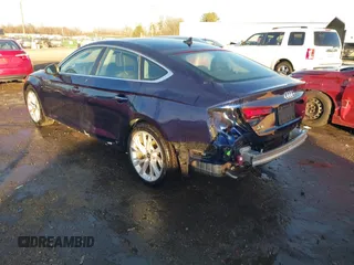 2023 Audi A5 Sportback Premium z VIN WAUABCF58PA032618, wystawiony jako IAAI lot #41048963 z przebiegiem 2 740 mil mil oraz . Historia ofert i sprzedaży dostępna na DreamBid. Obrazek 3.