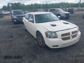 2006 Dodge Magnum R/T z VIN 2D4GV57276H323960, wystawiony jako IAAI lot #42176552 z przebiegiem 187 204 mil mil oraz . Historia ofert i sprzedaży dostępna na DreamBid. Obrazek 1.
