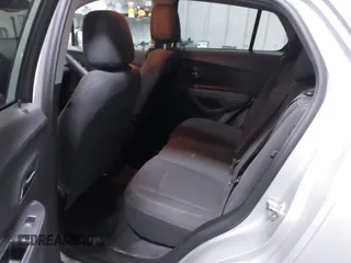 2019 Chevrolet Trax LS with VIN 3GNCJKSB5KL180268, listed as a IAAI auction lot 41506873 with 63,993 mi miles. Bid and sale history available at carsss.com. Image 8.