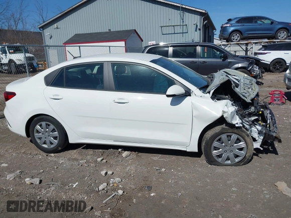 2022 Kia Rio LX with VIN 3KPA24AD0NE438118, listed as a IAAI auction lot 41790463 with 37,025 mi miles. Bid and sale history available at carsss.com. Image 14.