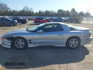 1998 Pontiac Firebird with VIN 2G2FS22K2W2211663, listed as a IAAI auction lot 41790845 with 237,098 mi miles. Bid and sale history available at carsss.com. Image 14.
